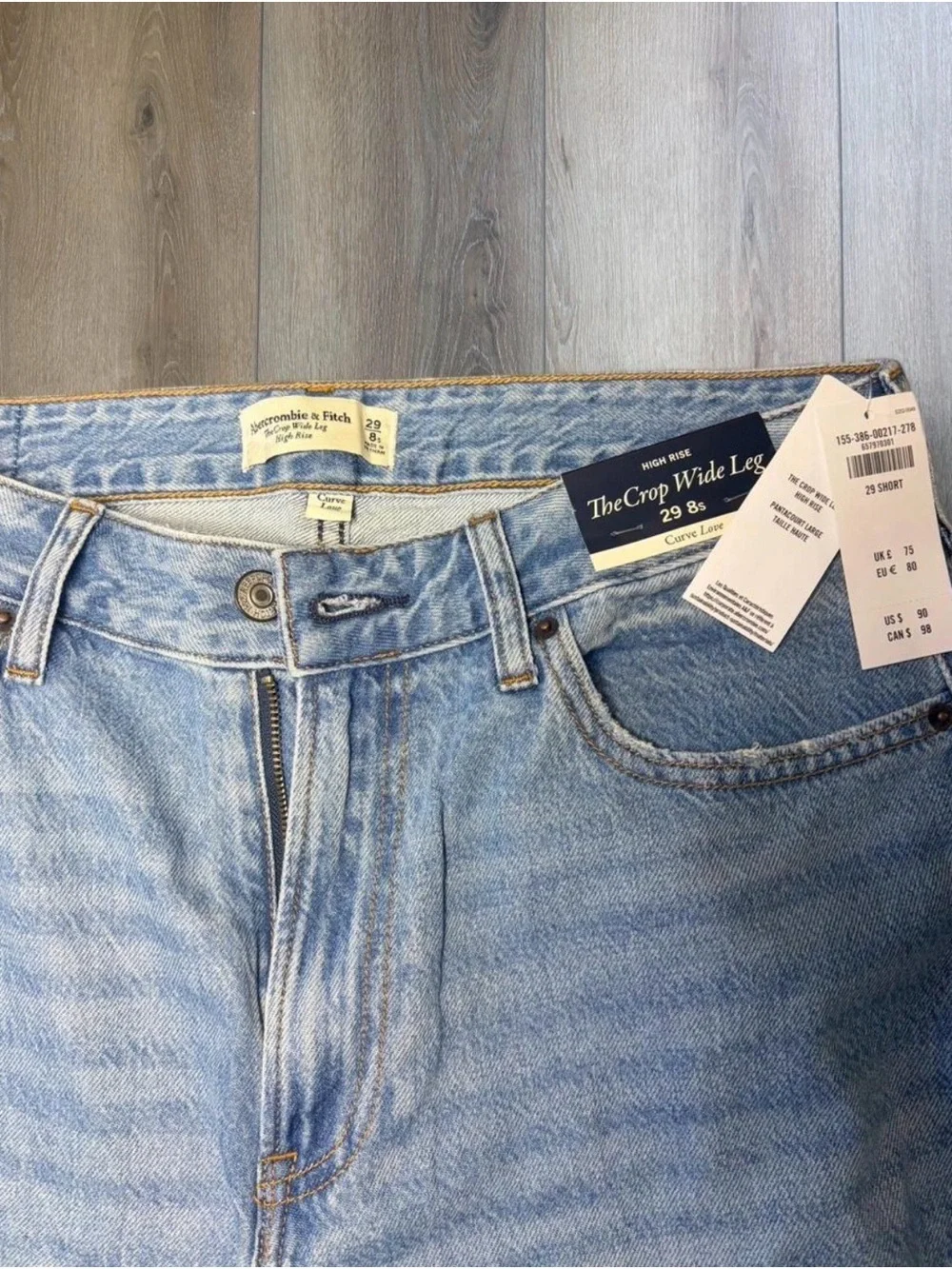 Abercrombie & Fitch light blue
